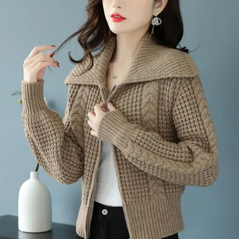 Autumn Winter Chic Solid Turn-down Collar Zipper Thickening Sweaters Women Clothing Fashion Commute Loose Knitted Cardigan