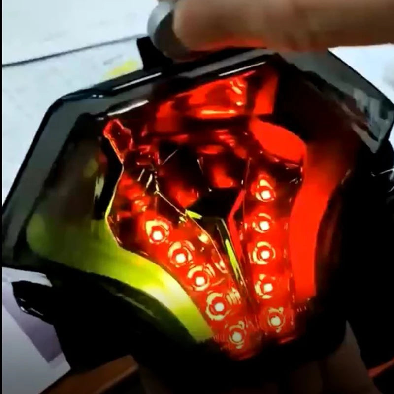 Suitable for R3 R25 Y15ZR MT07 motorcycle Maverick LED rear tail light modified brake light running light