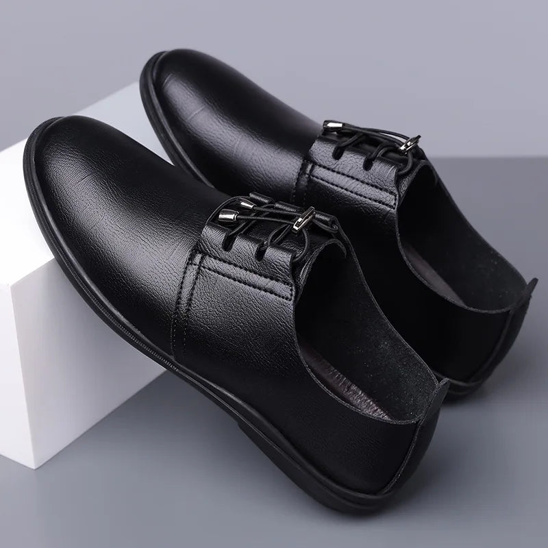 Soft Sole Business Casual Shoes for Men Solid Color Light Fashion Loafers Male Spring Autumn Designer Leather Shoes Man